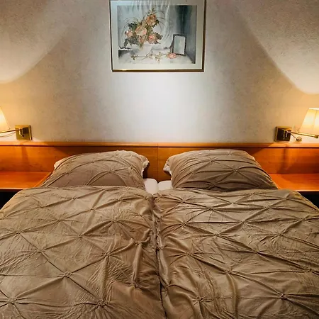 Waldhof Zu Grillenburg Im Tharandter Wald Am Guest house *