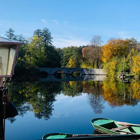 Gasthuis Waldhof Zu Grillenburg Im Tharandter Wald Am